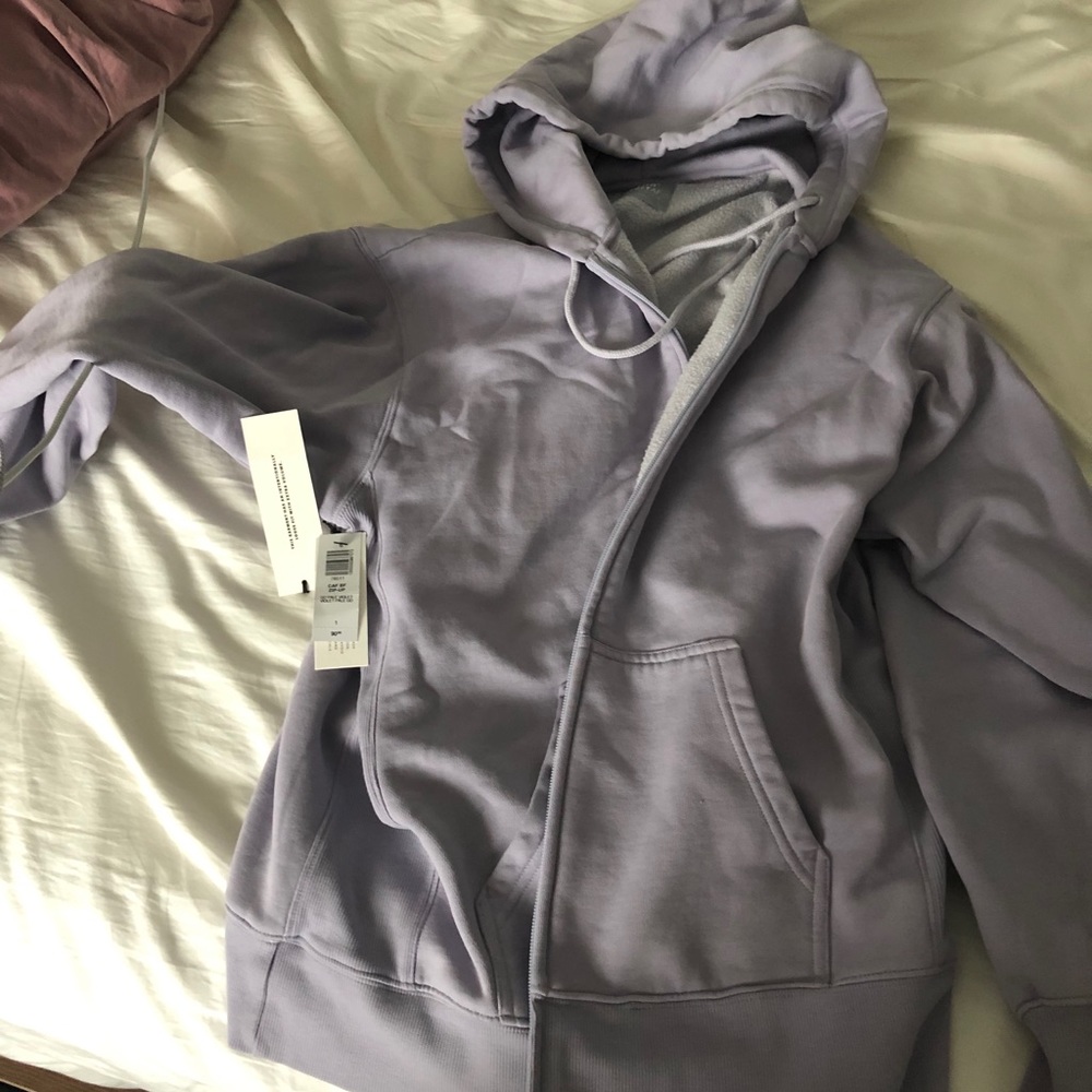 SOLD 💛 NEW aritzia TNA cozy fleece bf hoodie - Picture 7 of 10
